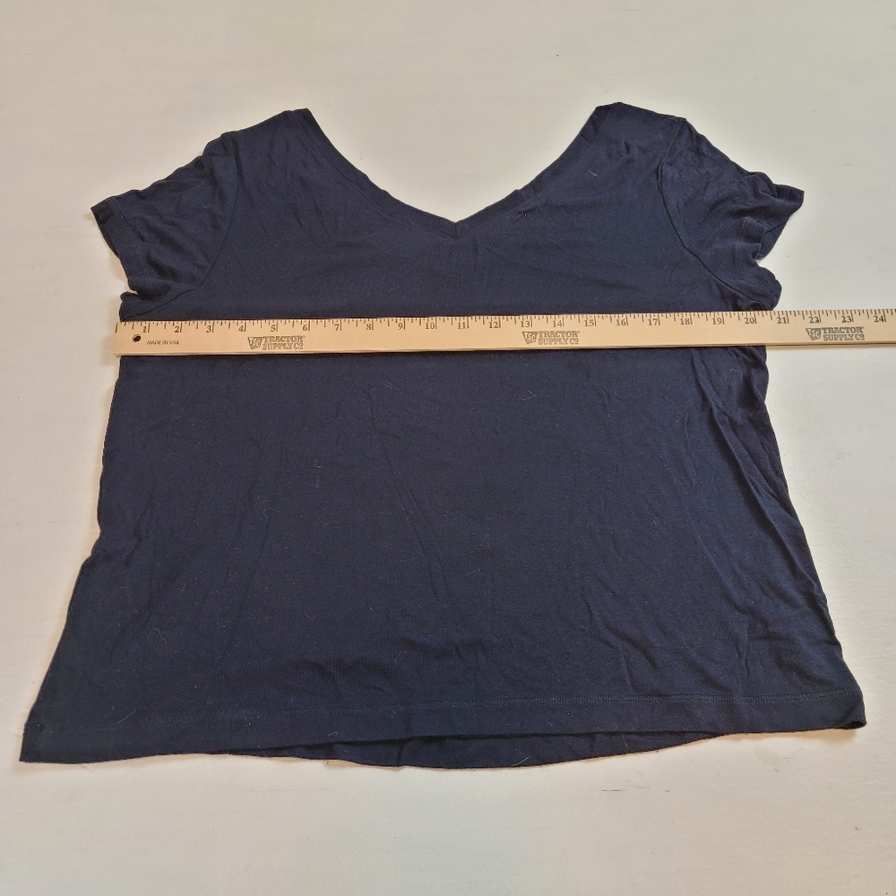 CAbi Women's Short Sleeve V-Neck Black Tee - Picture 2 of 6